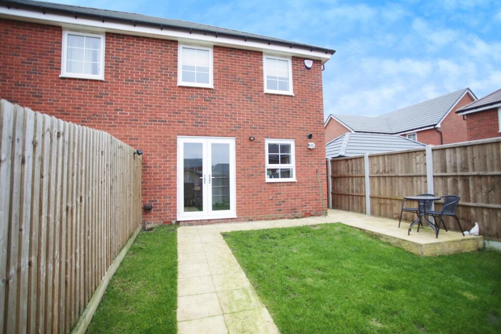 Additional image 16 of Goldenrod Close, Rugby