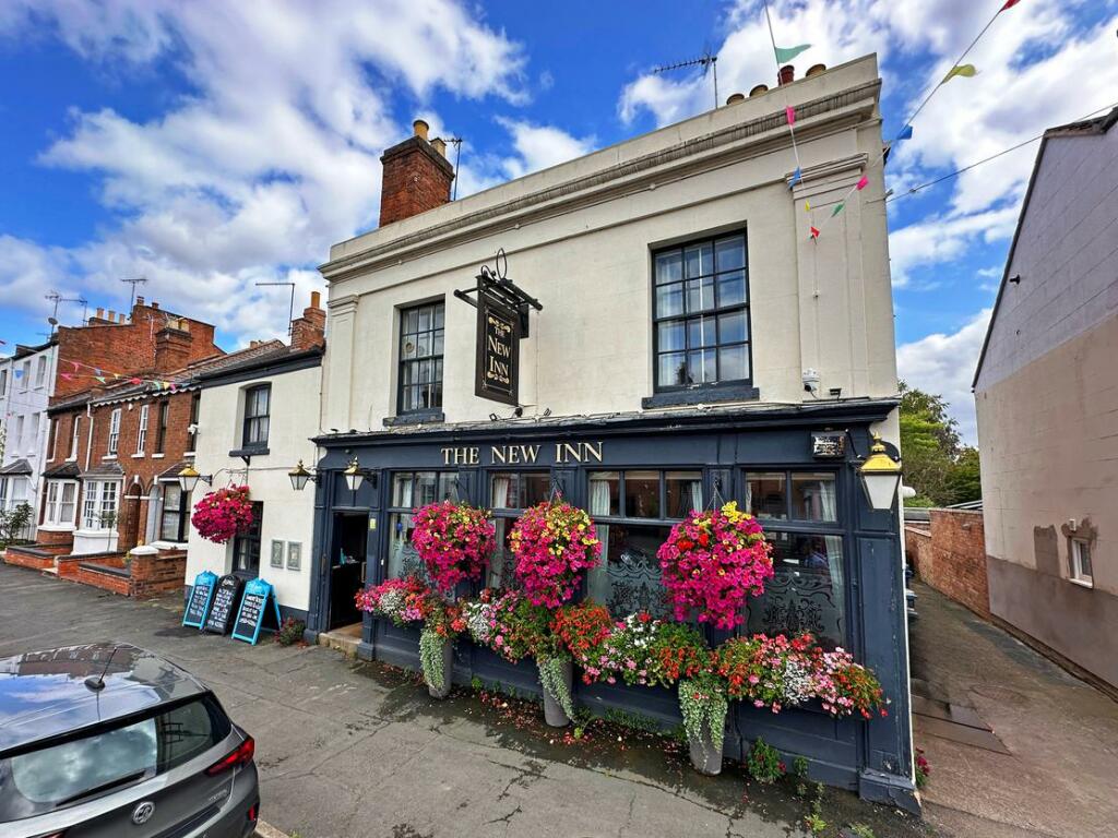 The New Inn, Leam Terrace, Leamington Spa, CV31 1DW