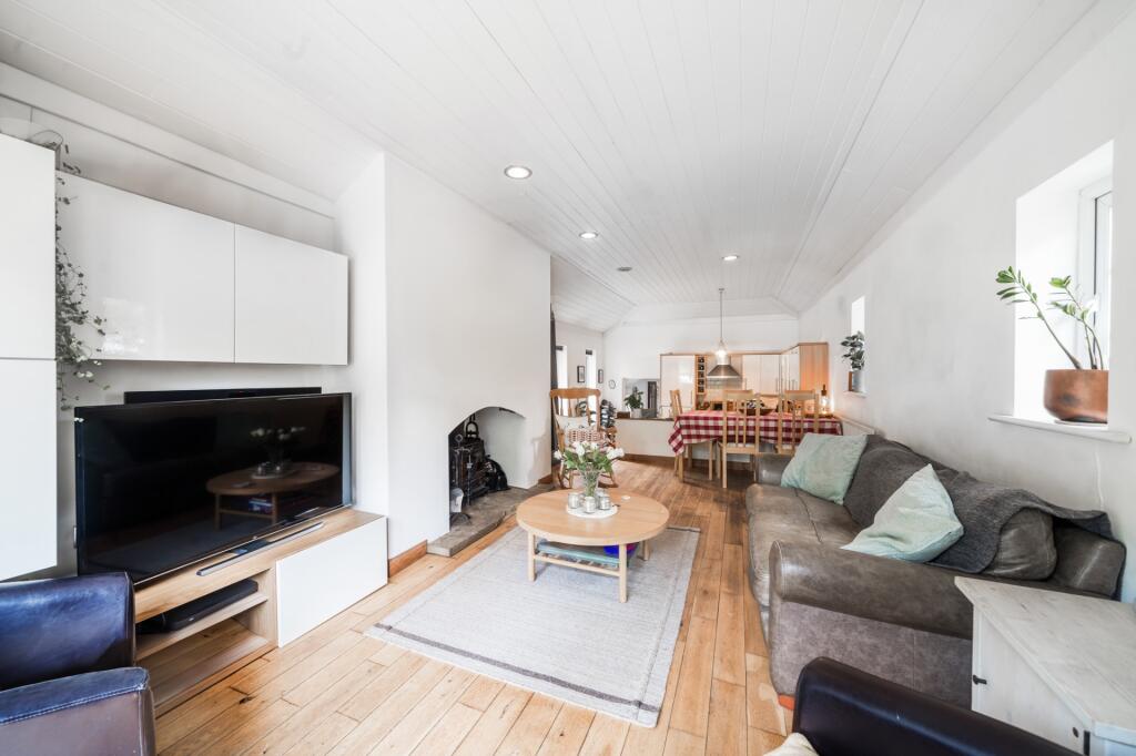 Additional image 5 of The Green, Snitterfield, Stratford-upon-Avon