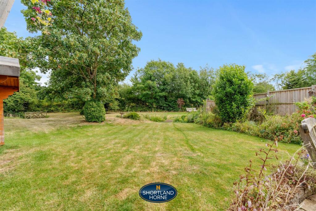 Additional image 15 of Findon Close, Bulkington, Bedworth