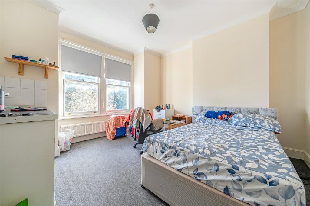 Additional image 7 of The Avenue, Gravesend, Kent