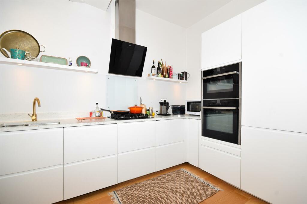 Additional image 10 of Wilhelmina Close, Leamington Spa