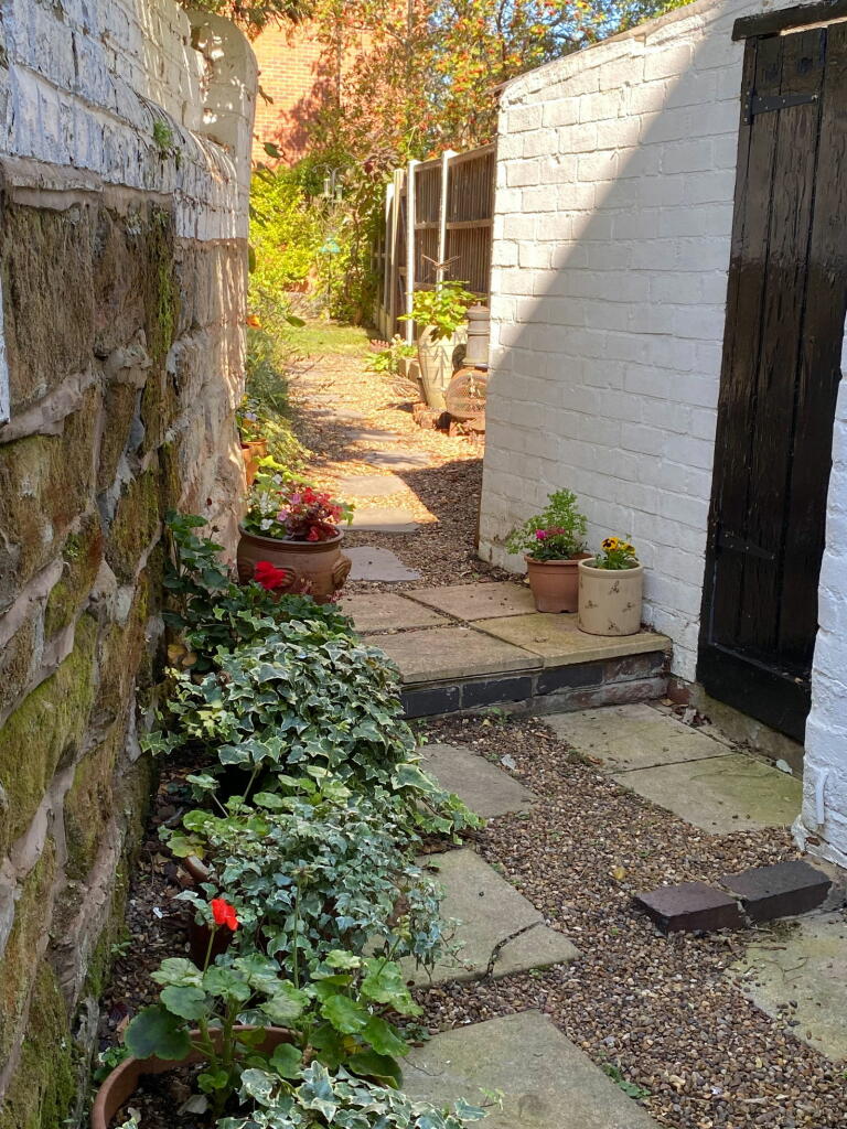 Additional image 11 of Coten End, Warwick, CV34 4NT