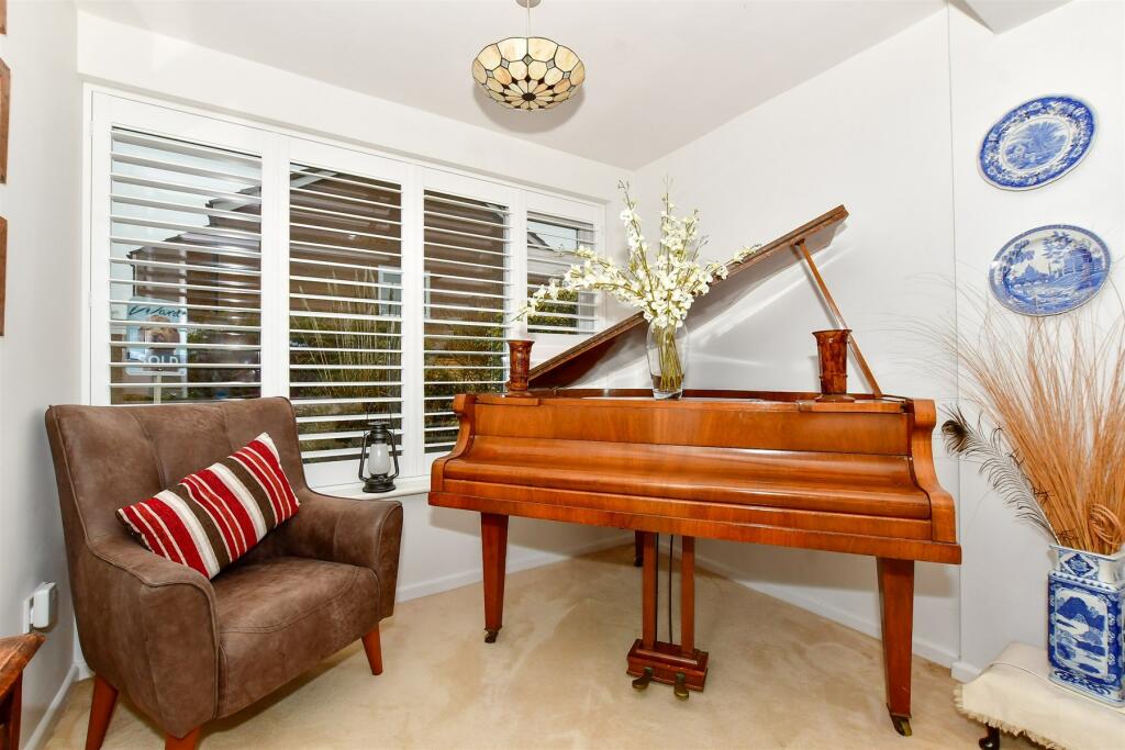 Additional image 5 of Highview, Vigo, Gravesend, Kent