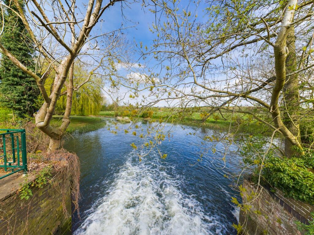 Additional image 21 of Stoneleigh Road, Bubbenhall, Coventry, Warwickshire, CV8