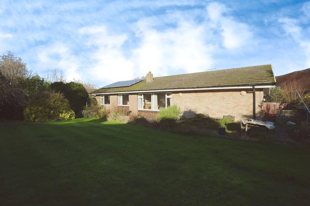 Additional image 2 of Vicarage Lane, Harbury, Leamington Spa