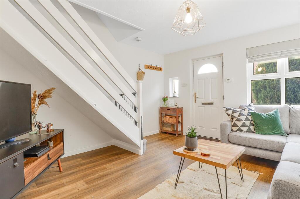 Additional image 2 of Turton Way, Kenilworth