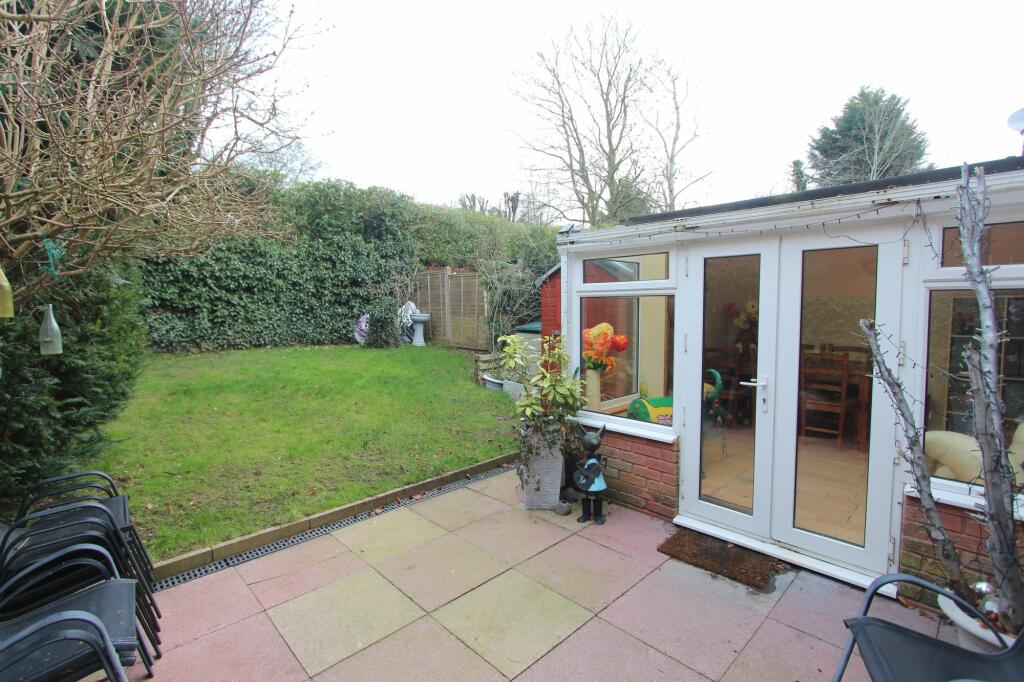 Additional image 5 of Whitnash Close, Balsall Common, CV7