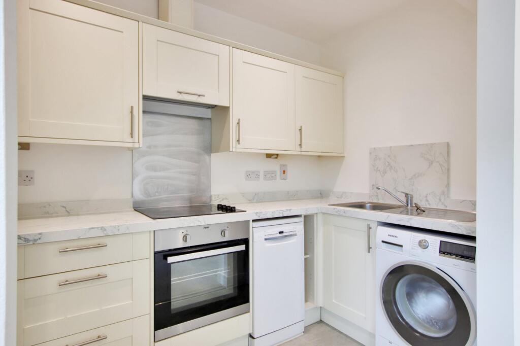 Additional image 5 of Bramblefield Close, Longfield, Kent, DA3