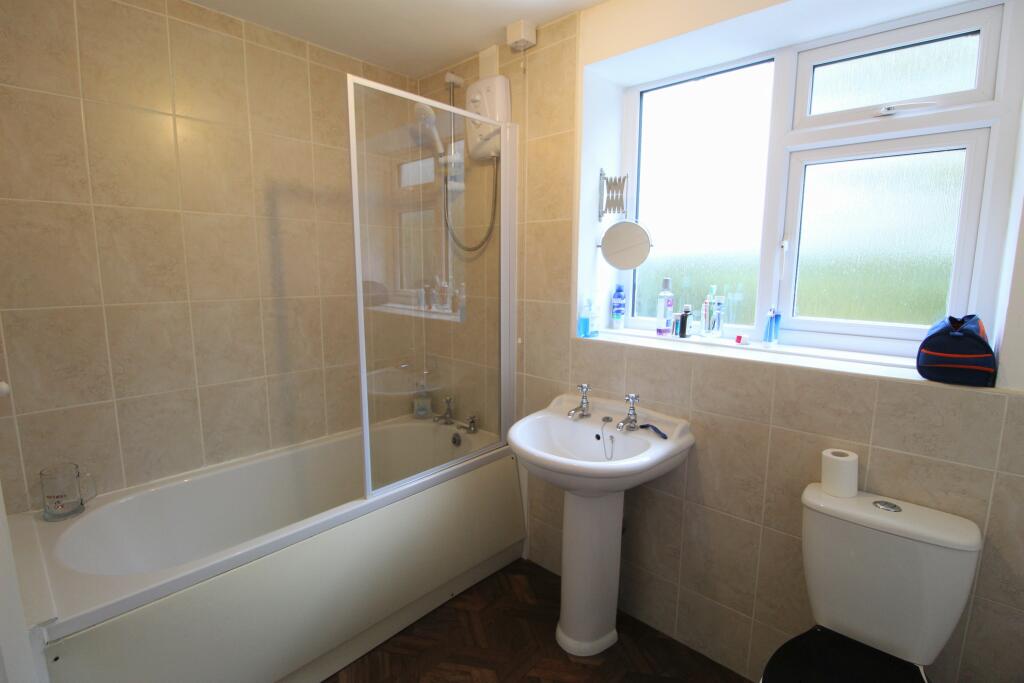 Additional image 11 of Hodge Lane  Railway Cottages, Gorstage, Northwich