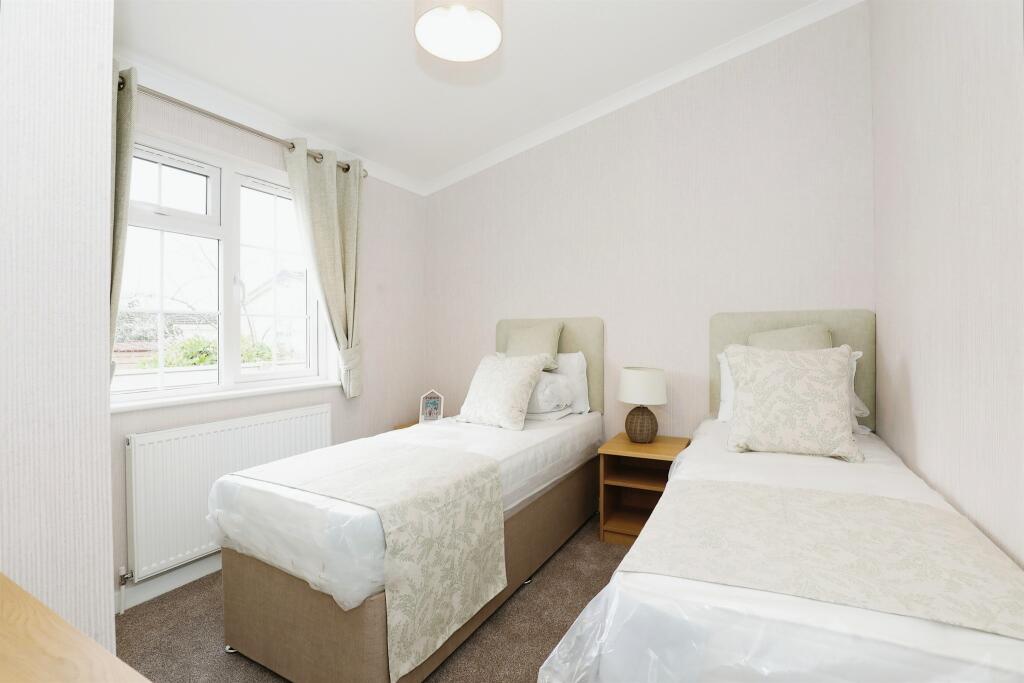 Additional image 9 of Redlands Park, Lighthorne, Warwick