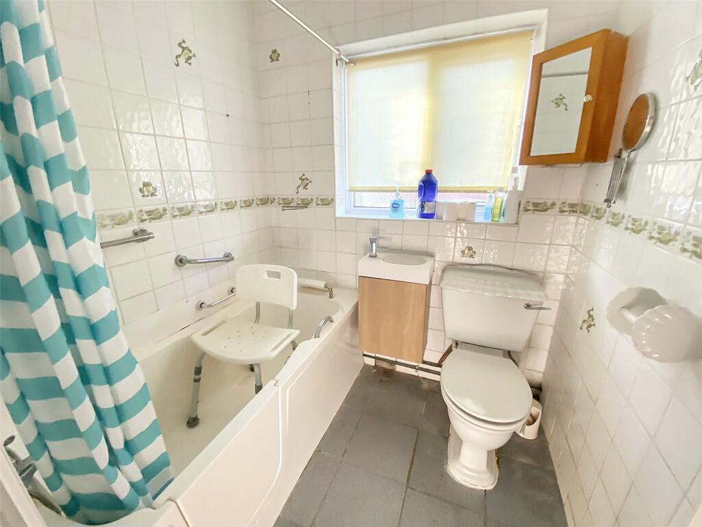 Additional image 7 of Blackfen Road, Sidcup, DA15