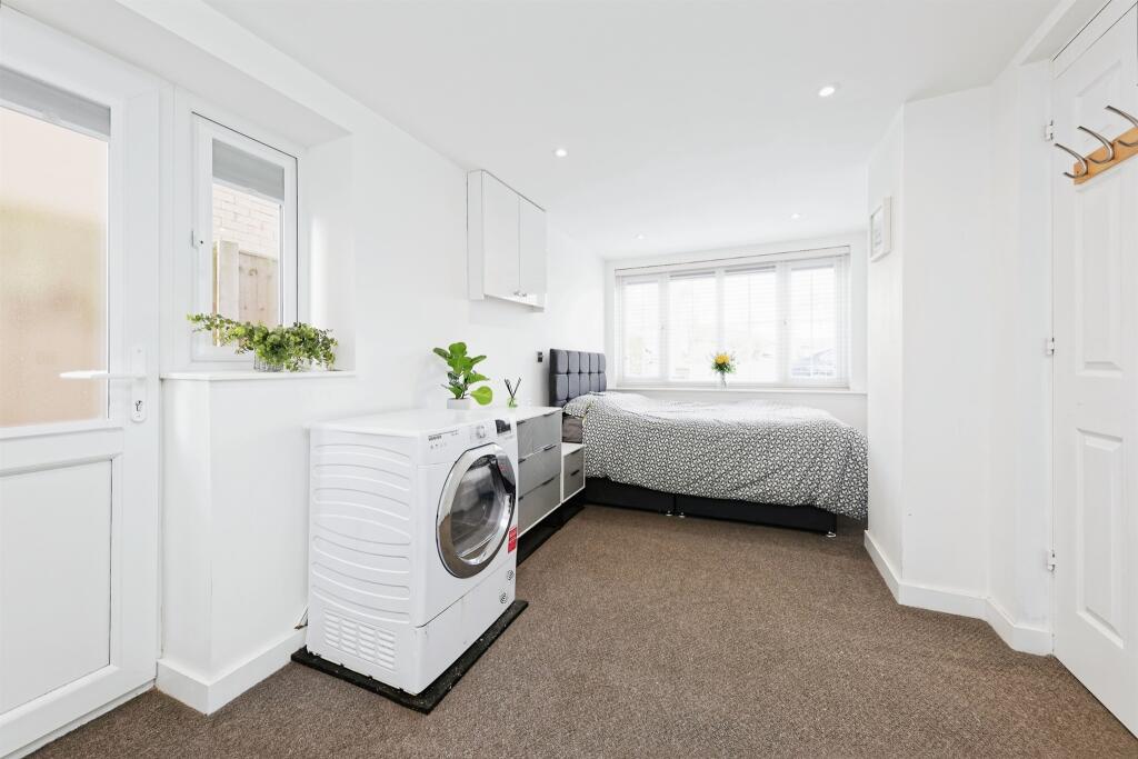 Additional image 6 of Eversleigh Rise, Whitstable