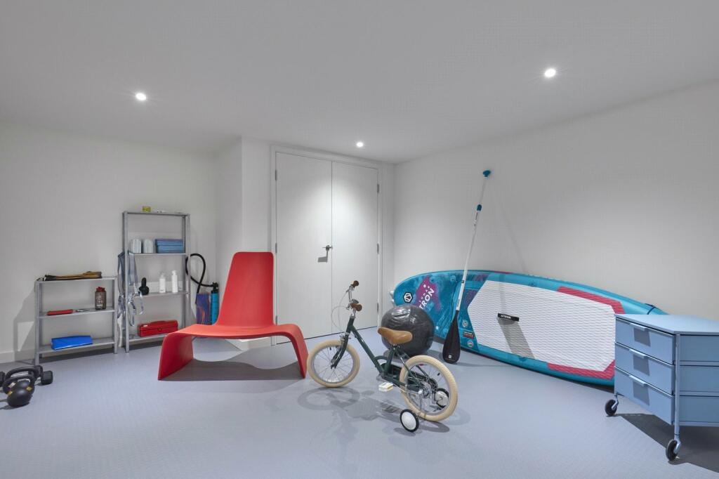 Additional image 12 of Shoreline Crescent, Folkestone, Kent, CT20