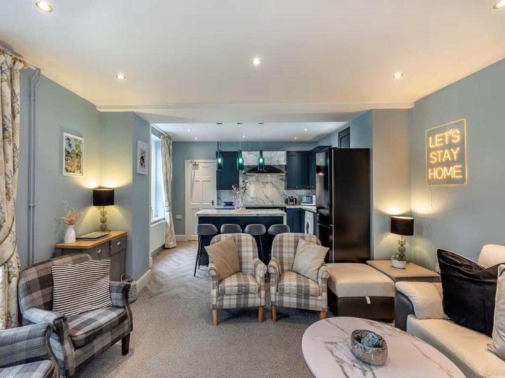 Additional image 3 of Rock Terrace, Bakewell