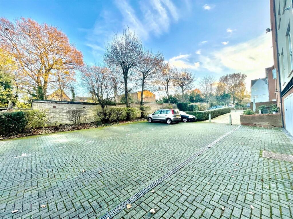 Additional image 12 of Cloudesley Close, Sidcup, Kent, DA14