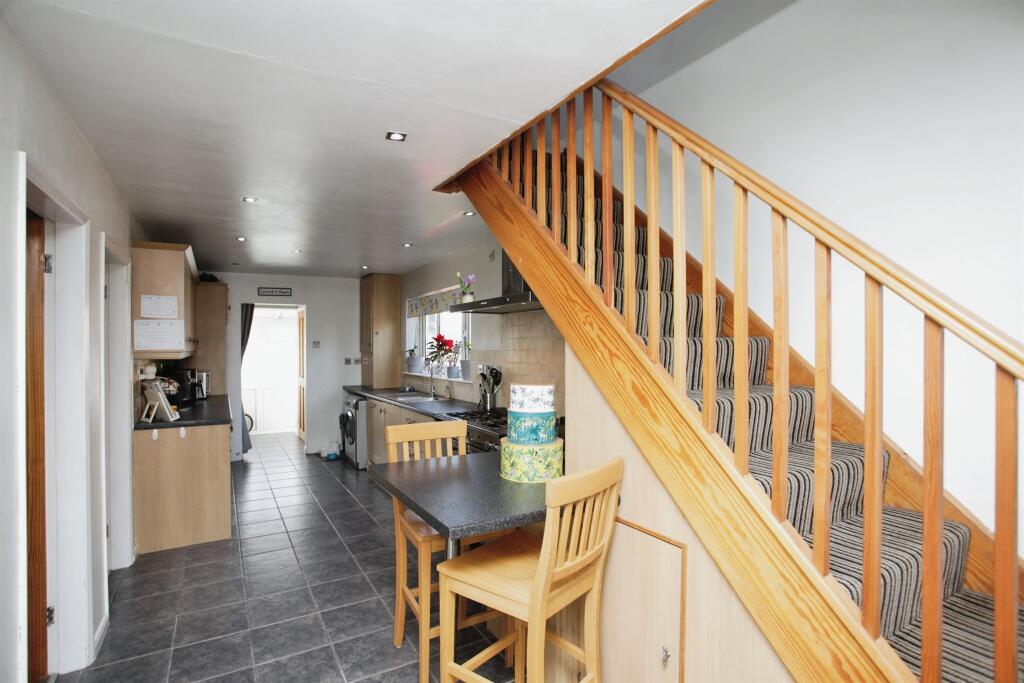 Additional image 7 of South Road, Clifton Upon Dunsmore, Rugby