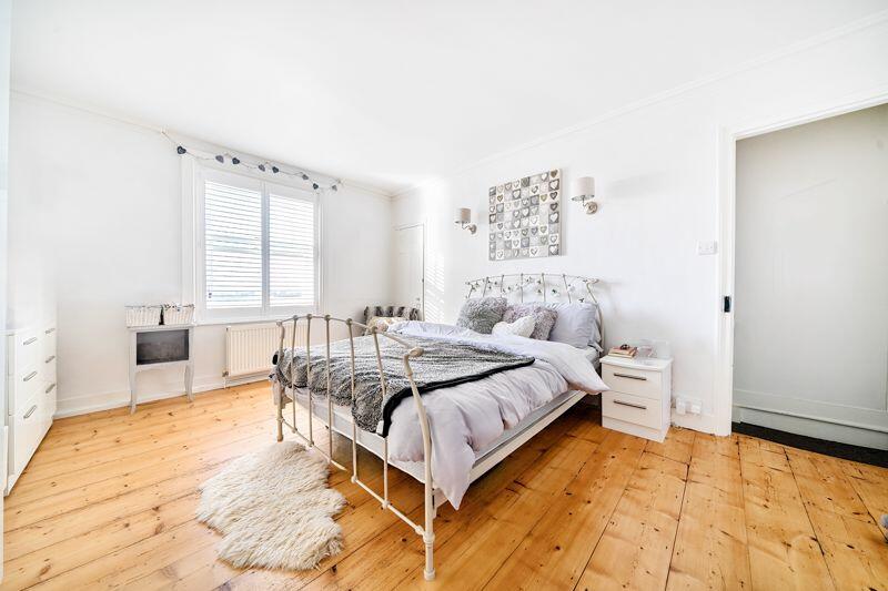 Additional image 3 of Hythe