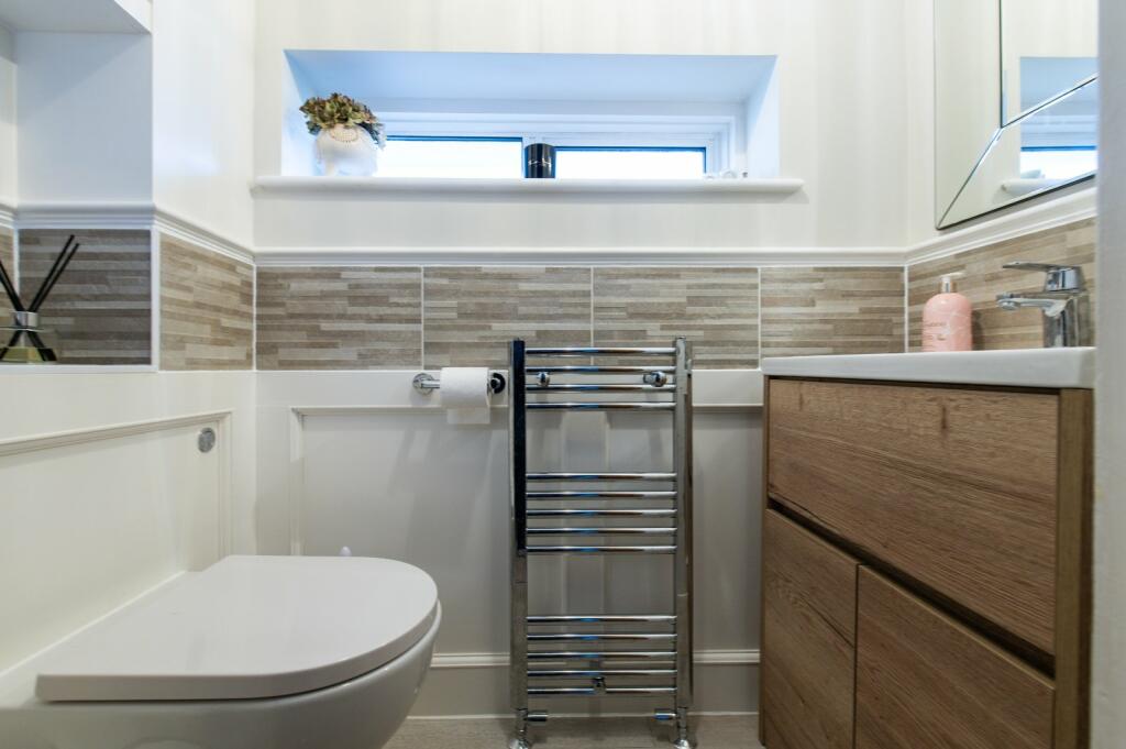 Additional image 18 of Conifer Drive, Meopham, Gravesend, Kent, DA13