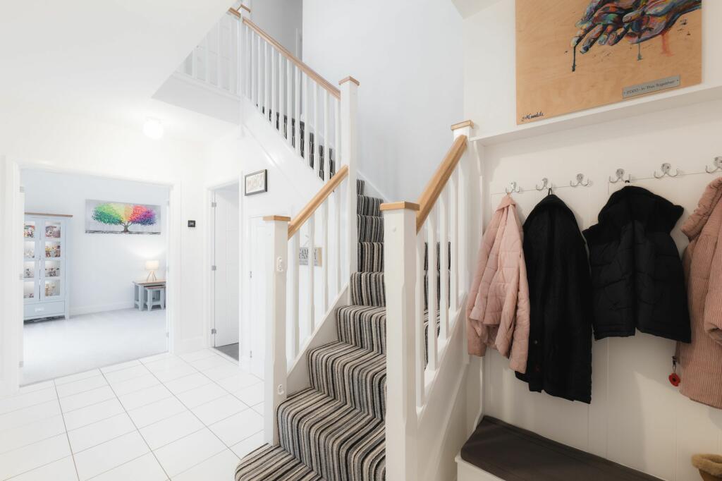 Additional image 28 of Over 2100 square feet on a large plot