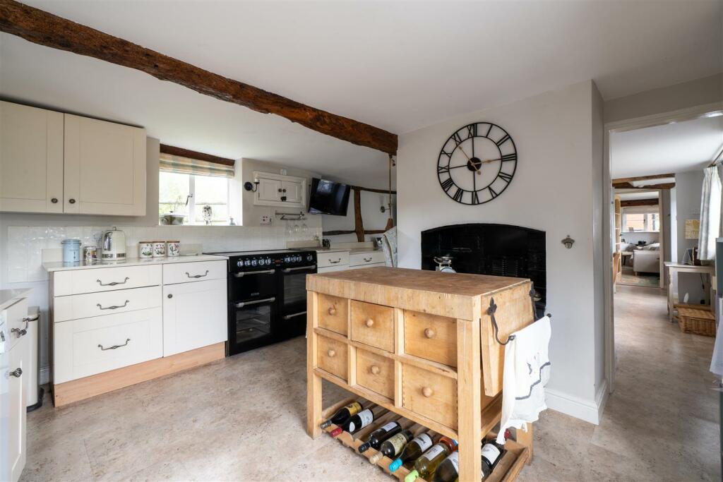 Additional image 12 of Wolverton, Stratford-Upon-Avon