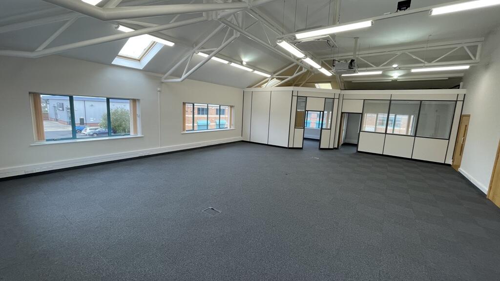 Additional image 10 of 2 Jephson Court, Tancred Close, Leamington Spa, Warwickshire, CV31 3RZ