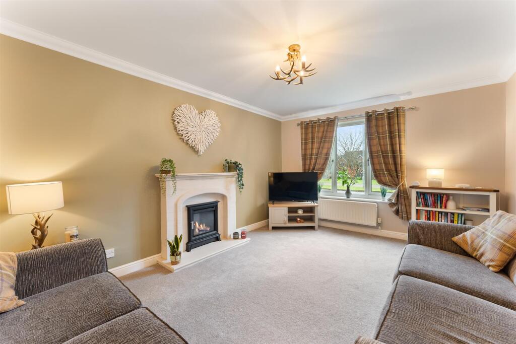 Additional image 4 of An Exceptional Family Home, Conveniently Placed in Kingsmead