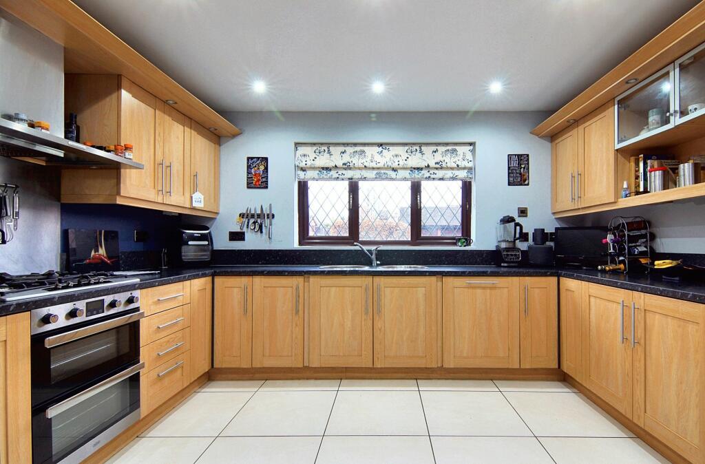 Additional image 13 of Poppyfield Court, Coventry, CV4