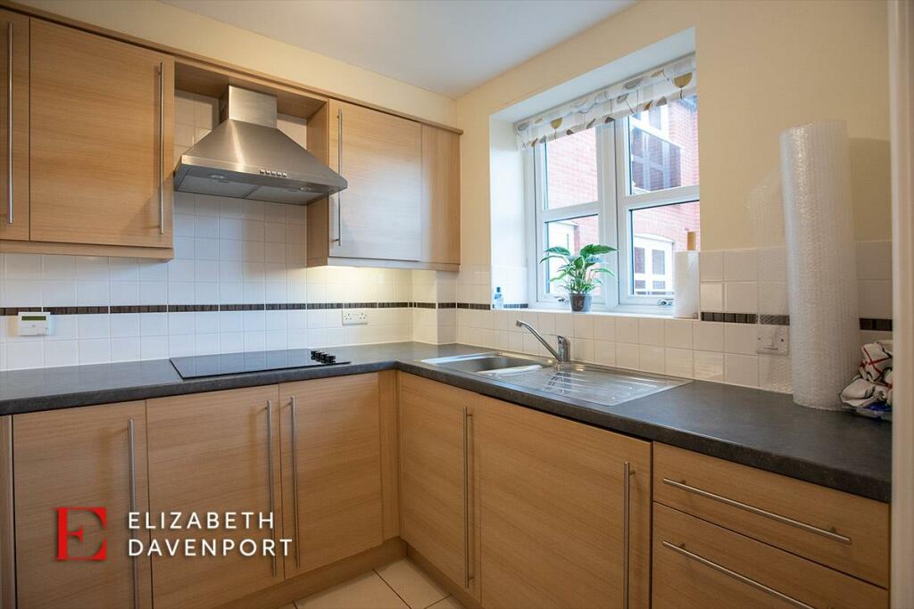 Additional image 14 of Waverley Road, Kenilworth