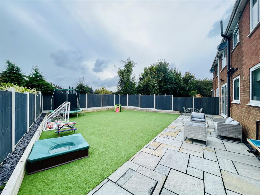 Additional image 2 of Yew Tree Drive, Barnton, Northwich