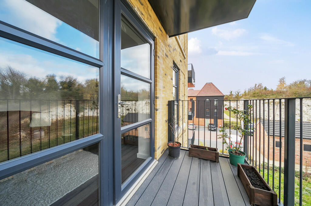 Additional image 10 of Harpur Hill, Western Cross, Ebbsfleet Valley, DA10