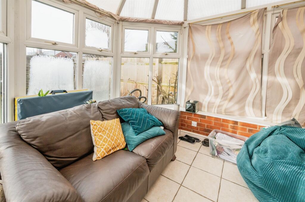 Additional image 7 of Wordsworth Avenue, Stratford-Upon-Avon