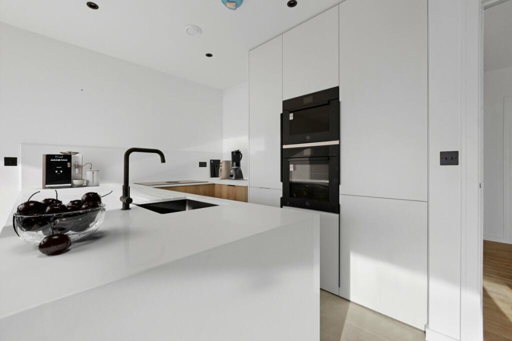 Additional image 3 of Naildown Road, Hythe, Kent, CT21