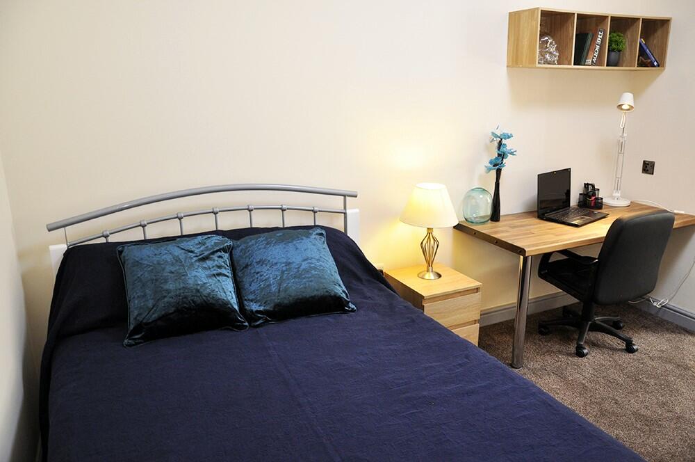 Additional image 2 of AVAILABLE NOW - Flat 12, Friar Gate, Derby, Derbyshire, DE1 LOW SECURITY DEPOSIT