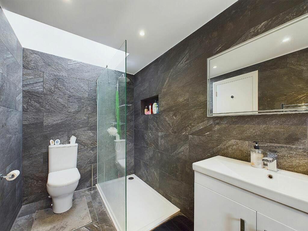Additional image 17 of Coombfield Drive, Dartford, Kent, DA2 7LH