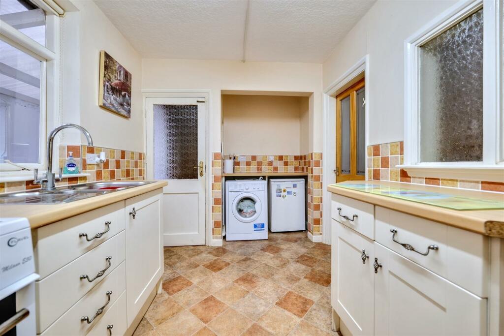 Additional image 7 of Winfield Road, Nuneaton