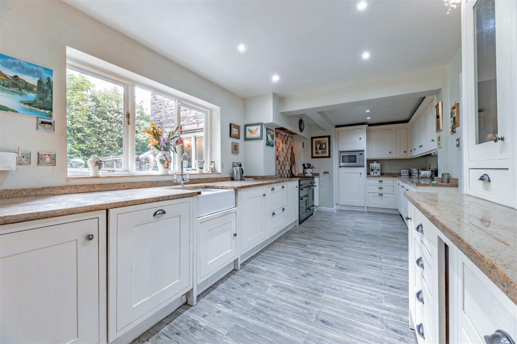 Additional image 15 of Exceptional detached period property tucked away on a quiet leafy road