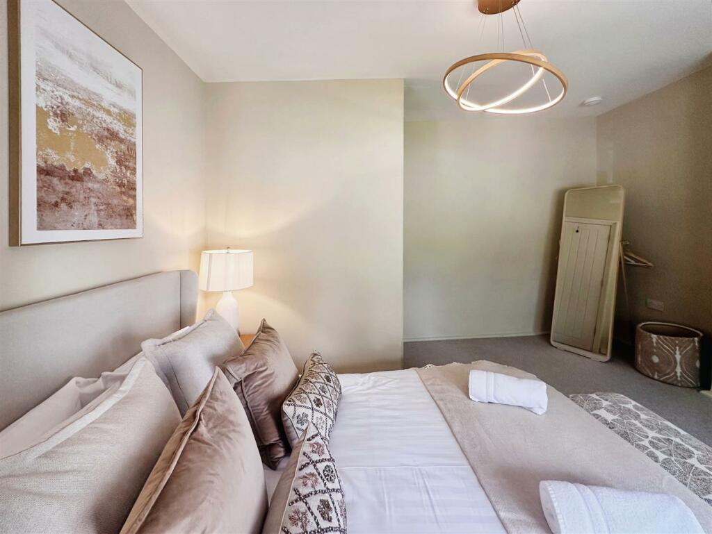 Additional image 25 of Greaves Lane, Ashford-In-The-Water, Bakewell, Derbyshire, DE45 1QH