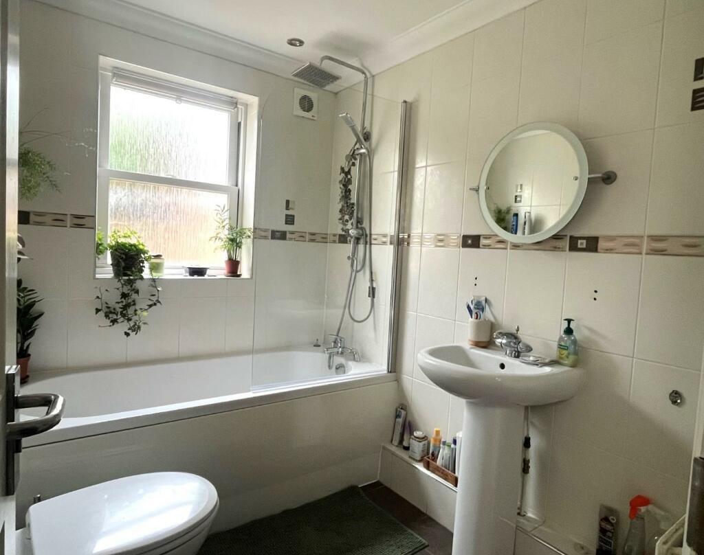 Additional image 8 of Milton Place, Gravesend, DA12
