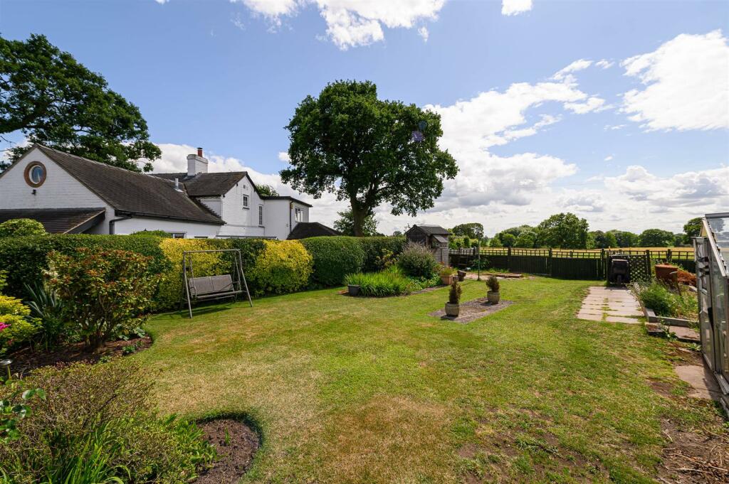 Additional image 34 of Kingfishers Rest, Longhill Lane, Hankelow, Cheshire