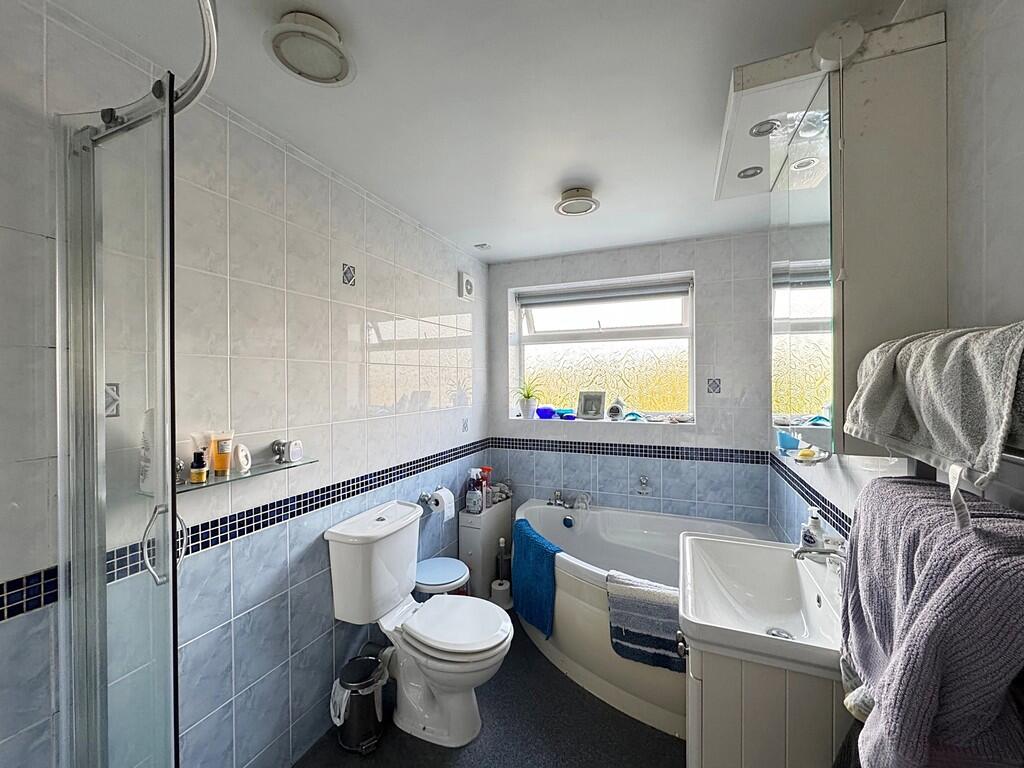 Additional image 12 of West View Road, Leamington Spa