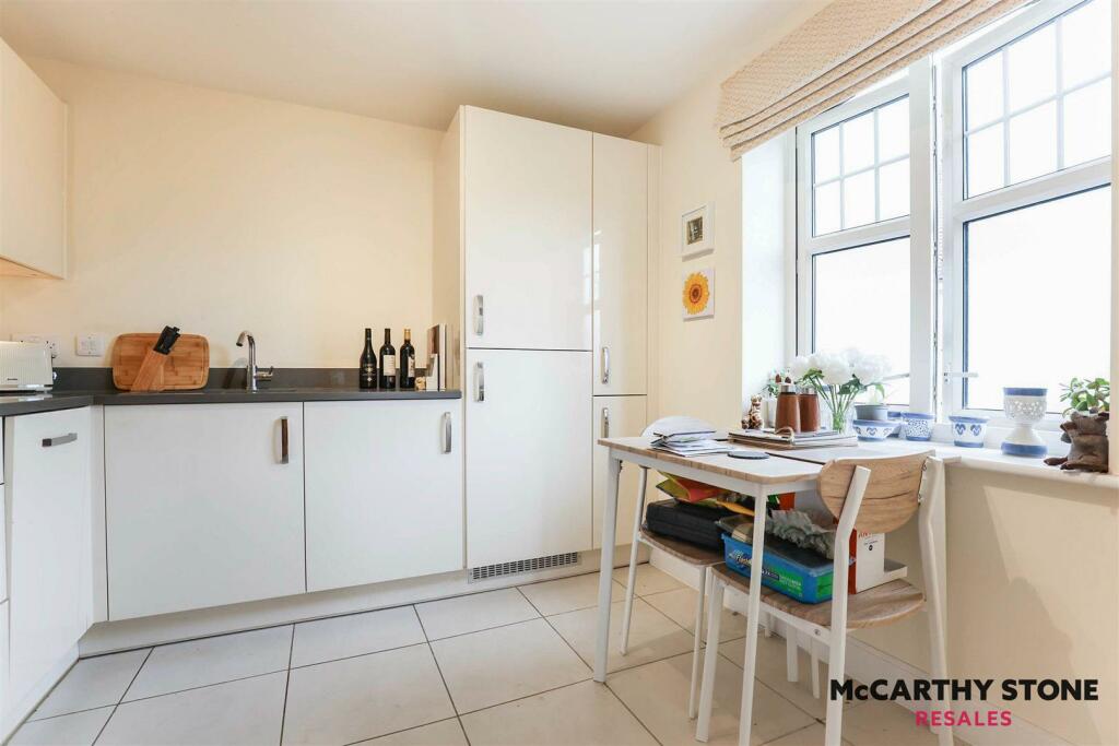 Additional image 8 of Orchard Gate, Banbury Road, Stratford-Upon-Avon, CV37 7HT