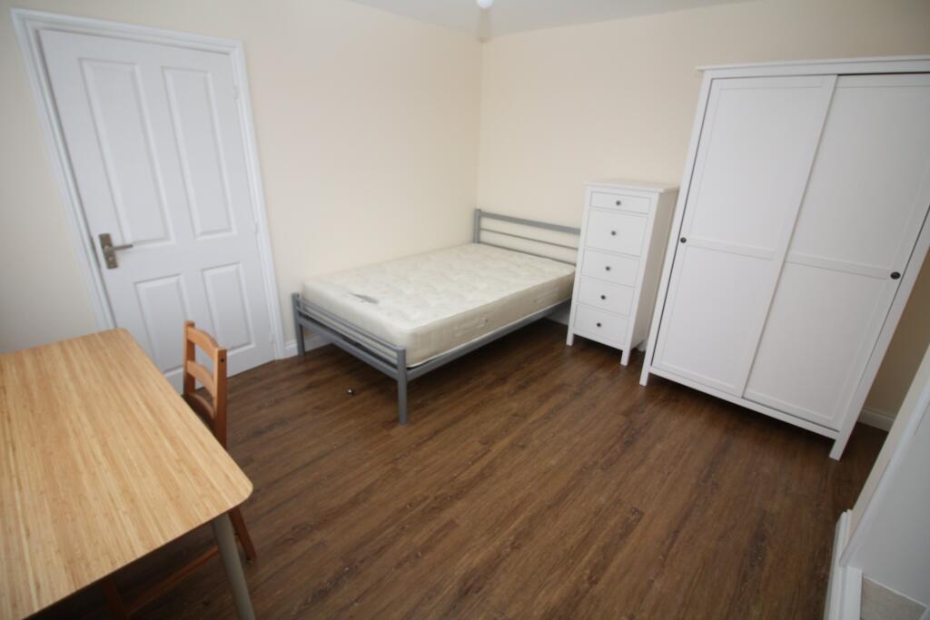 Additional image 10 of Queen Margarets Road, ,