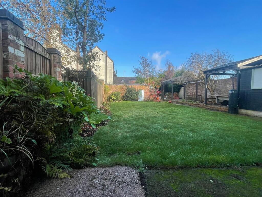 Additional image 34 of Biddulph Road, Congleton