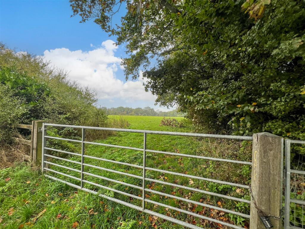 Additional image 4 of Wrotham Road, Meopham Green, Meopham, Kent