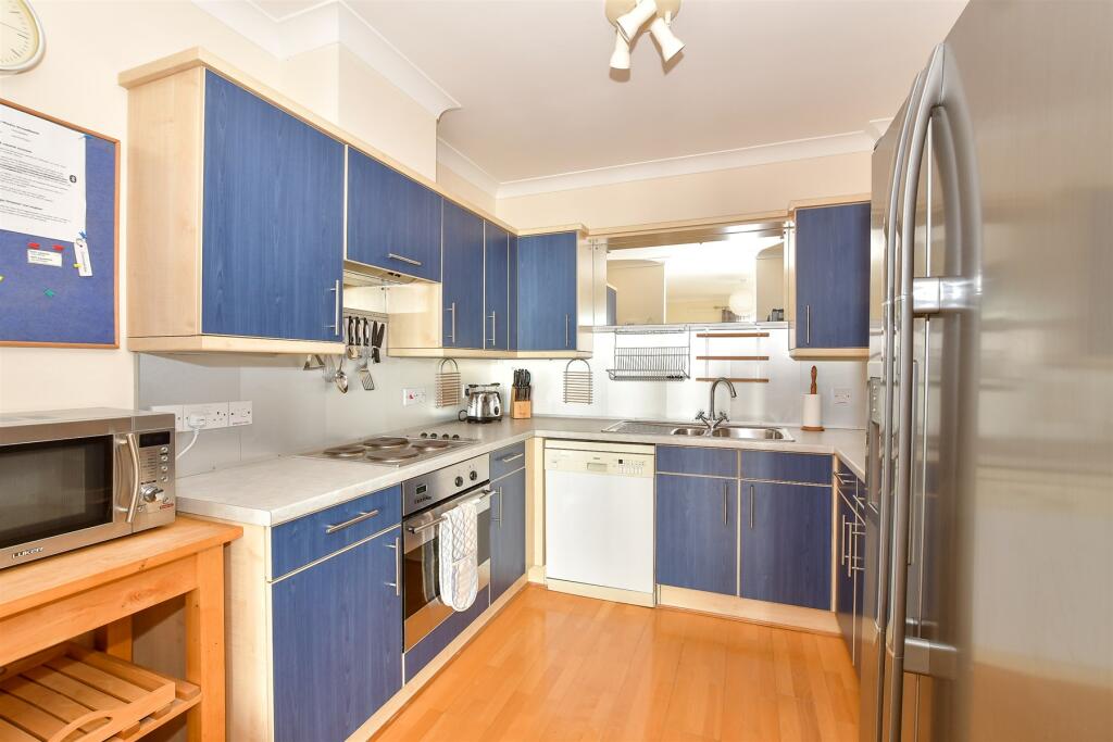 Additional image 4 of West Parade, Hythe, Kent