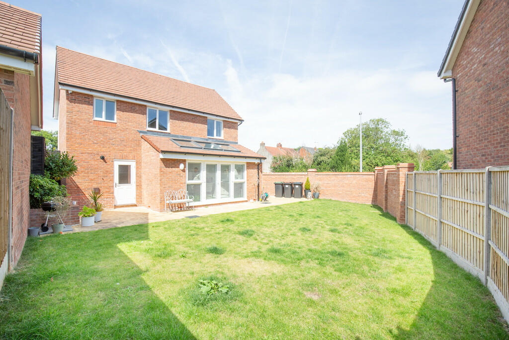 Additional image 17 of Adelie Road, Galley Common