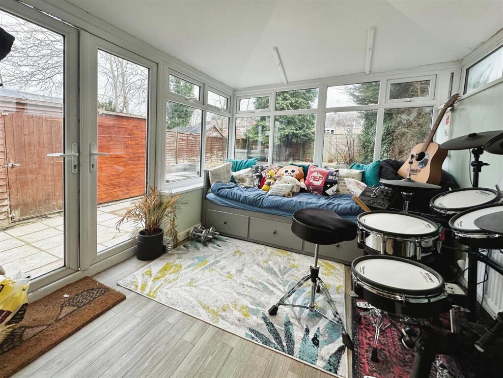 Additional image 8 of Henley Road, Leamington Spa