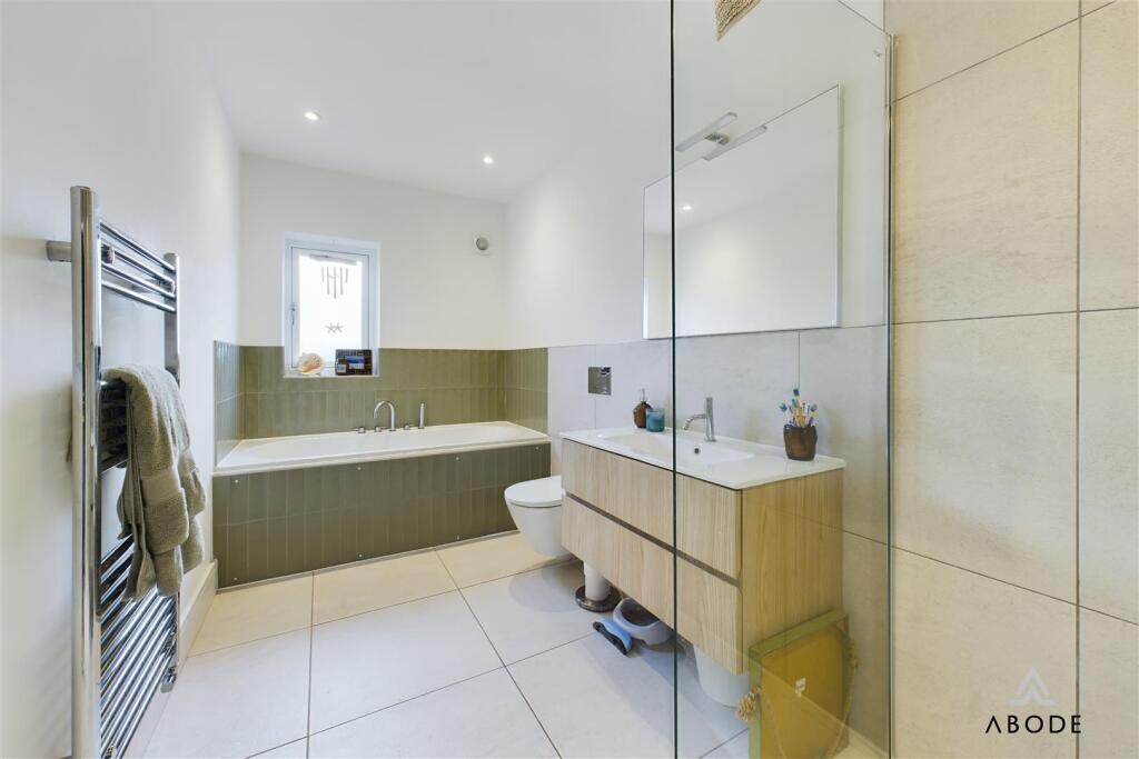 Additional image 21 of Chestnut Close, Stubby Lane, Draycott-In-The-Clay