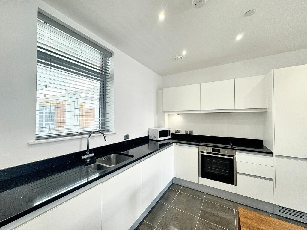 Additional image 6 of Corporation Street, The Co-Operative, CV1